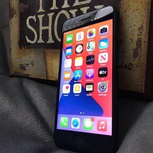 Meet your Posher, Deana